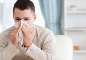 “الزكام: الأعراض، الأسباب، وطرق العلاج والوقاية”